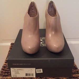 Vince Camuto Jerrell bootie size 8.5